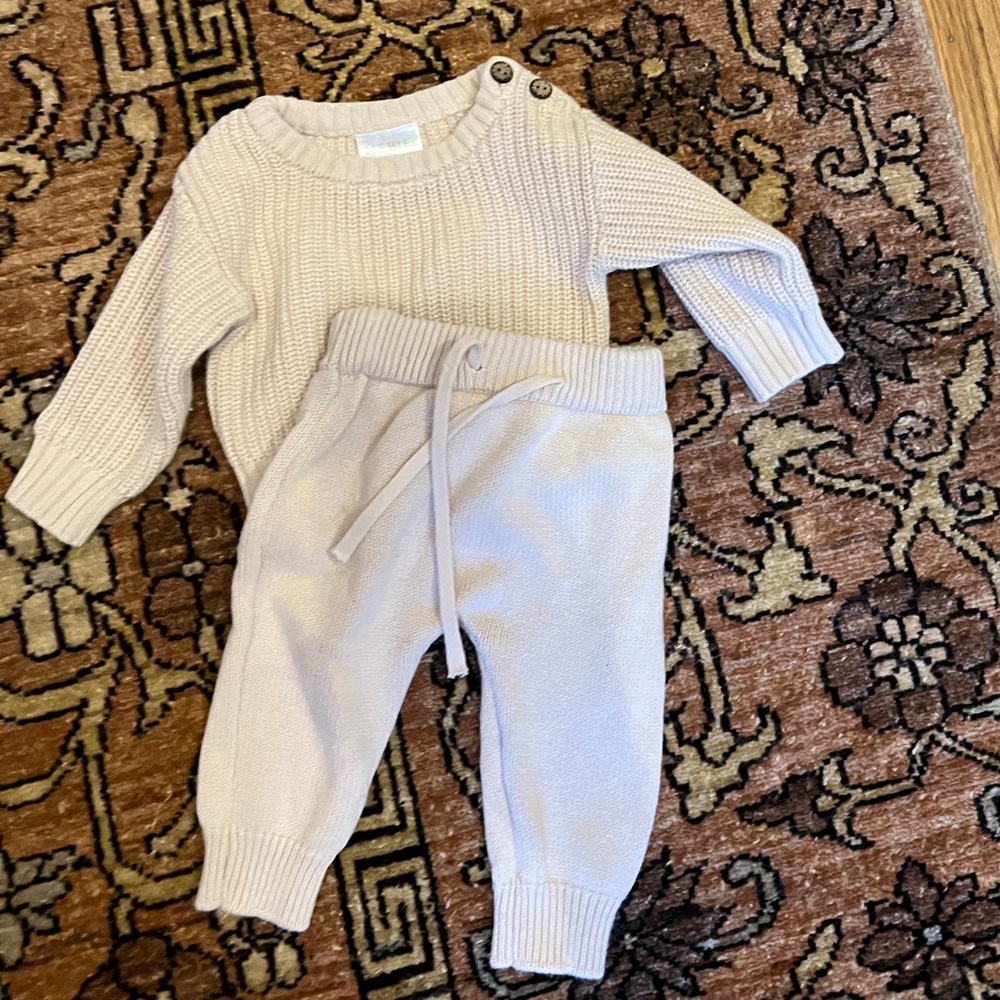Mebie Baby cream sweater set